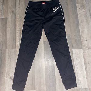 Nike jogger sweatpants